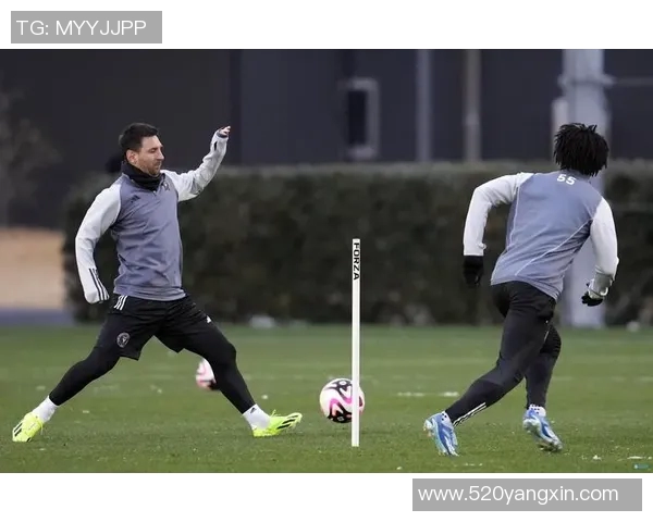 梅西哈默三球助巴萨轻取塞维利亚：一场辉煌的胜利